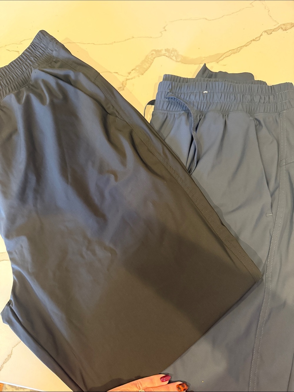 Old Navy sleek tech high waisted Drawstring Joggers bundle navy and black large